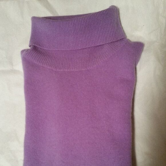 Sutton Studio cashmere sweater - Picture 1 of 3